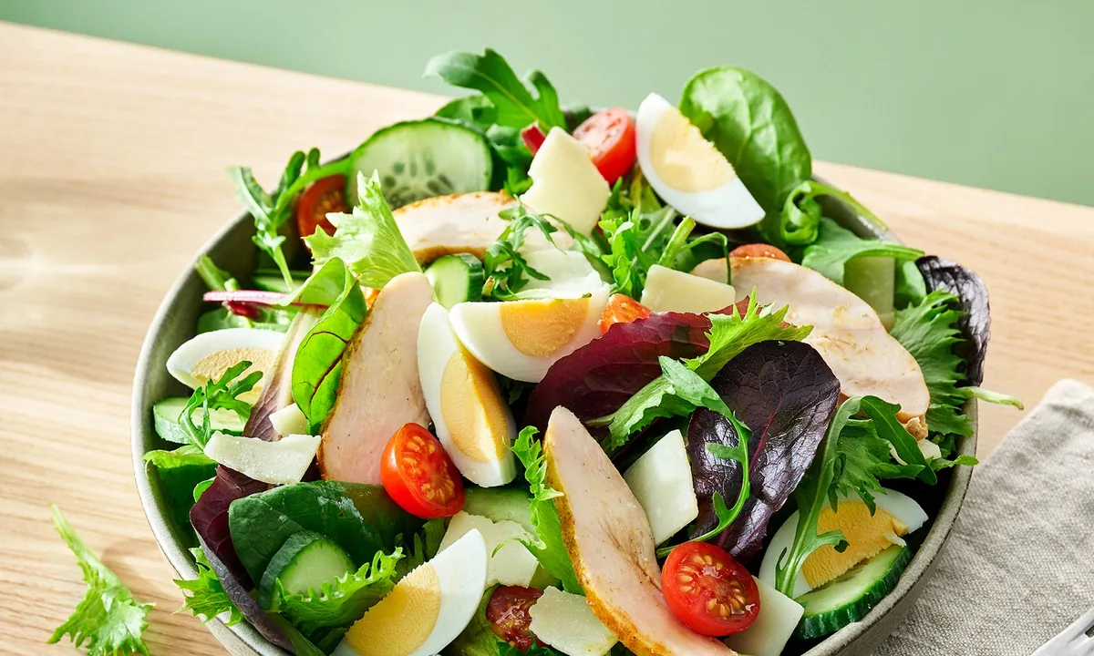 Salade bij SPAR FoodClub Vlieland